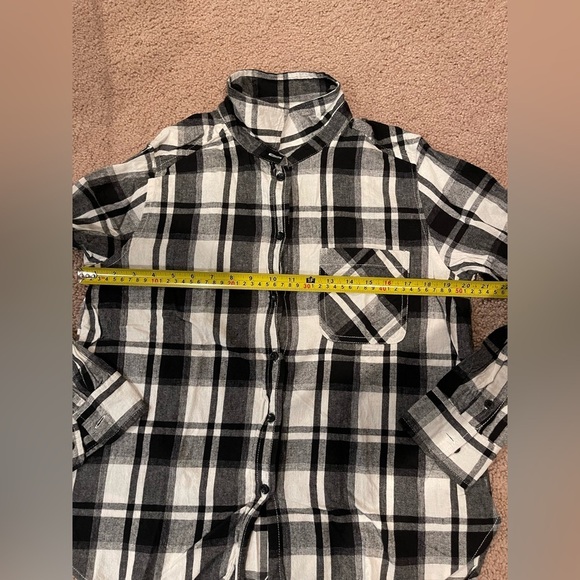 Women's TIME TRU black &white plaid flannel long sleeve shirt - Picture 8 of 10